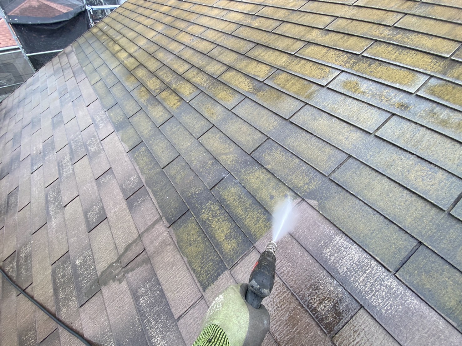 相模原市南区O様邸外壁屋根塗装工事　高圧洗浄工事