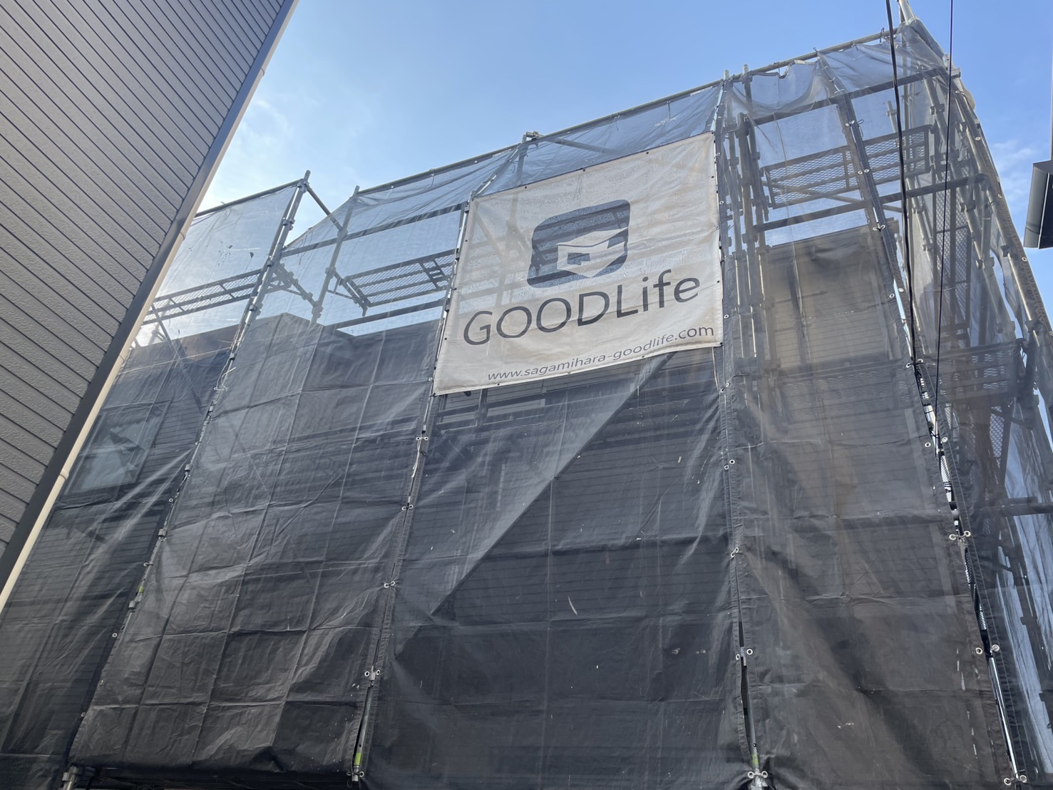 相模原市南区S様邸外壁屋根塗装工事　足場架設工事