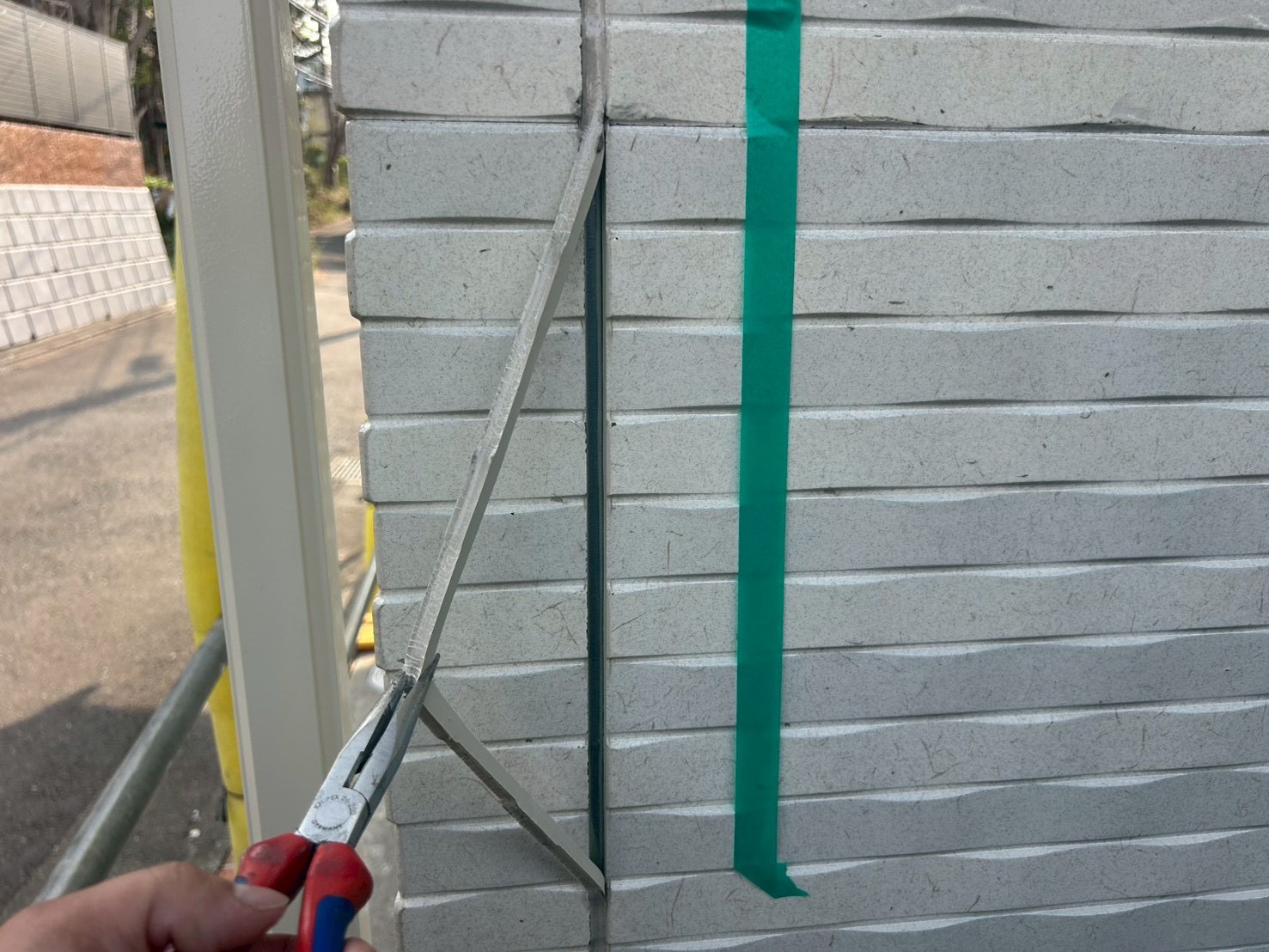 町田市N様邸外壁塗装工事　コーキング工事